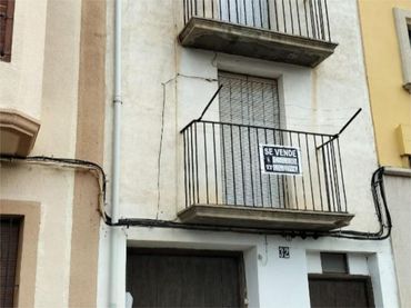 Casa adosada en  Avinguda Llosar 32 - Foto 1