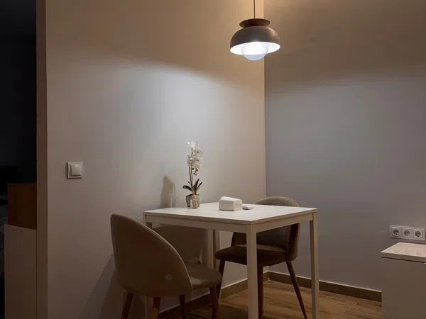 Estudio en avenida de la Industria, 42