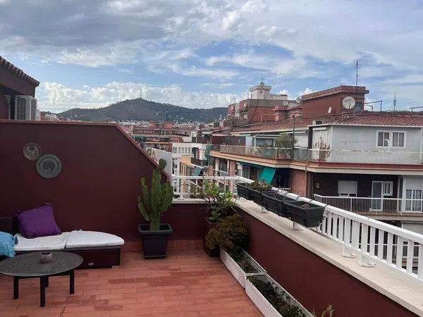 Ático en calle de Carreras i Candi, 11 - Foto 2