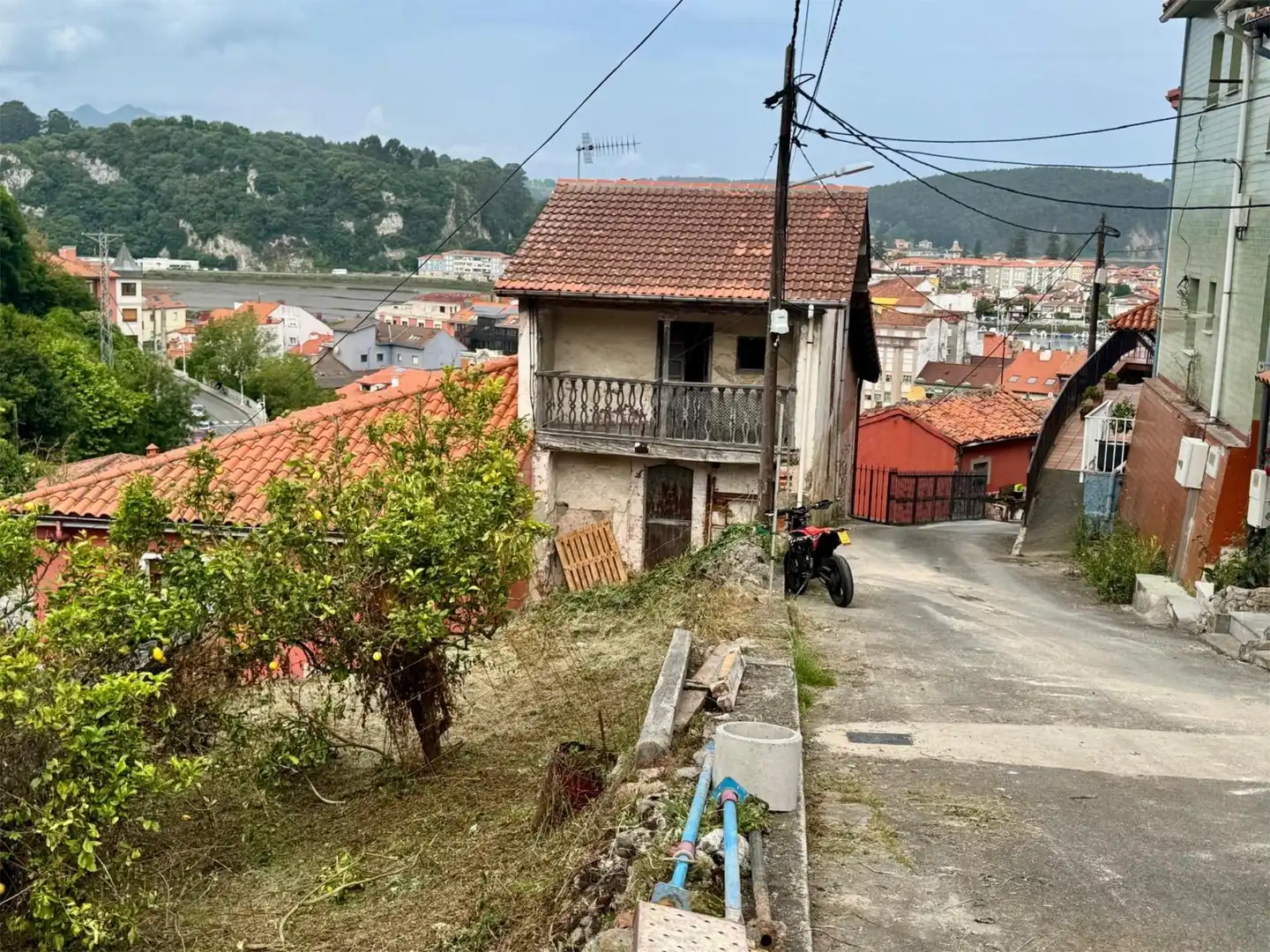 Casa adosada en  Calle de Teodoro Cuesta 15 - Foto 2