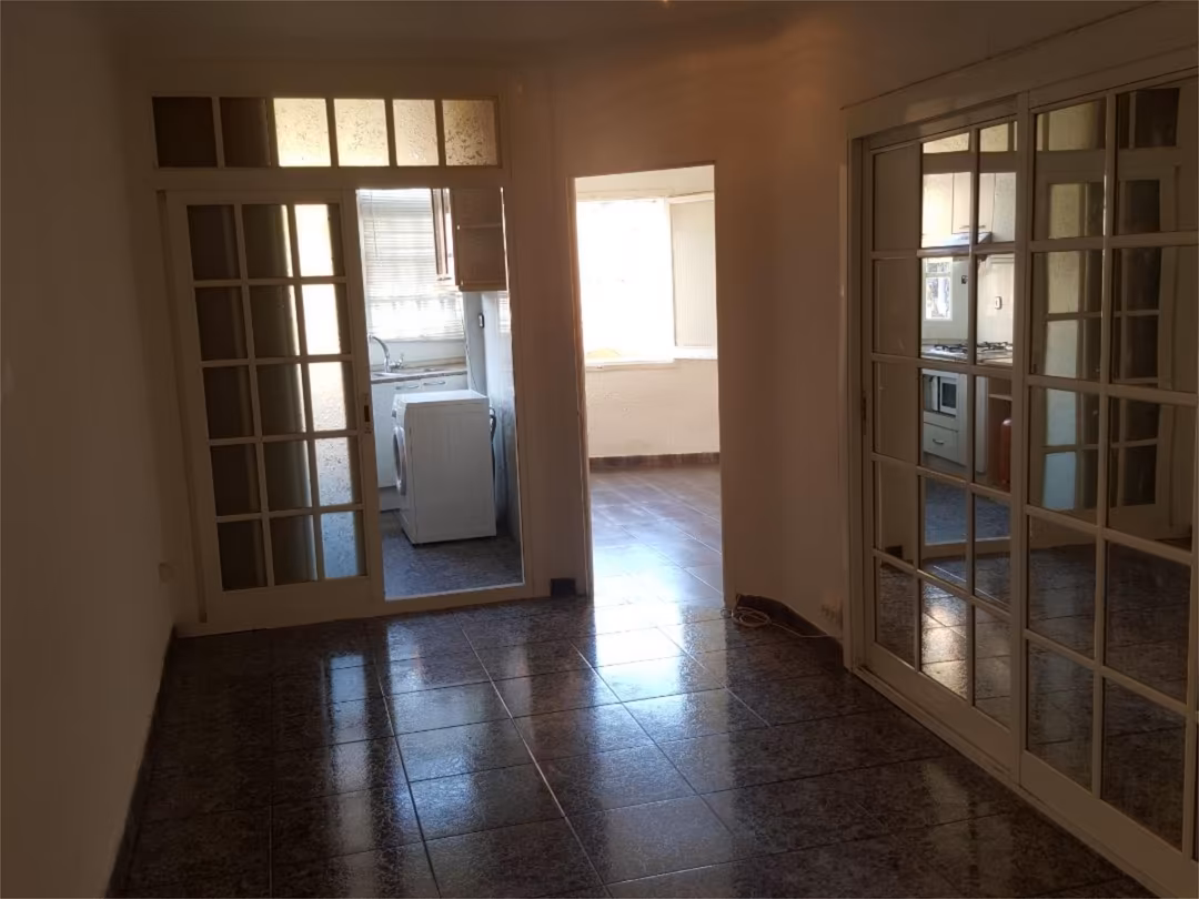 Piso en  Carrer de Santa Joana d'Arc 13 - Foto 3