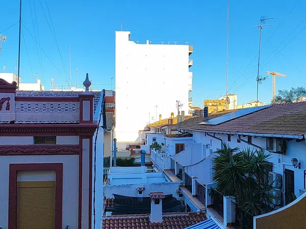 Piso en calle de Sant Domènec Savio, 37 - Foto 1