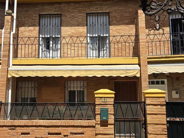 Chalet adosado en Plaza Rocío, 5, Reina Mercedes - Heliópolis - Foto 3