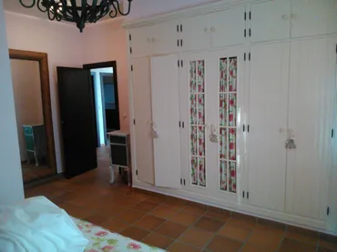 Chalet en  Avenida Cristóbal Colón 23 - Foto 2