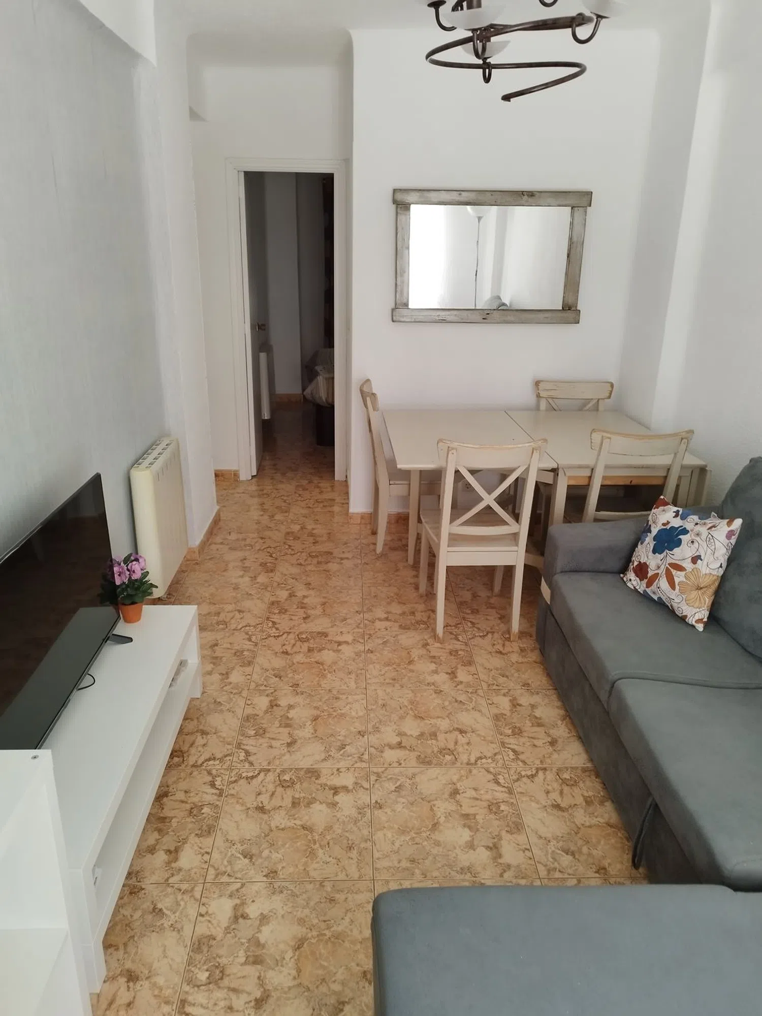 Piso en calle de la Virgen de Lourdes, 6 - Foto 2