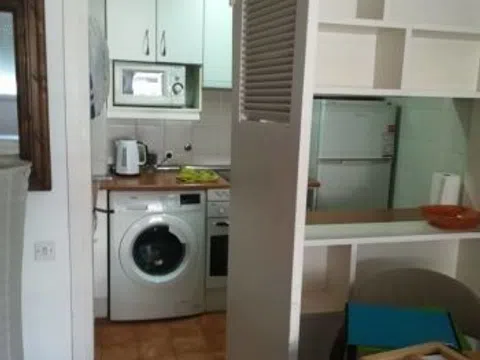 Piso en calle de Juan Bautista de Toledo, 27