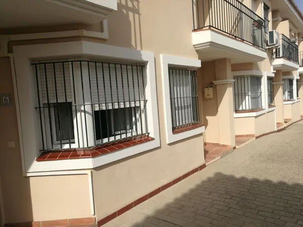 Chalet adosado en Carretera la mediana, 6, El Rinconcillo - San José Artesano, El Rinconcillo - San José Artesano - Foto 1