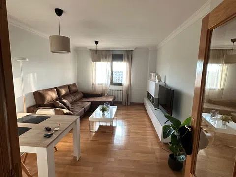 Piso en calle de Palos de la Frontera, 42