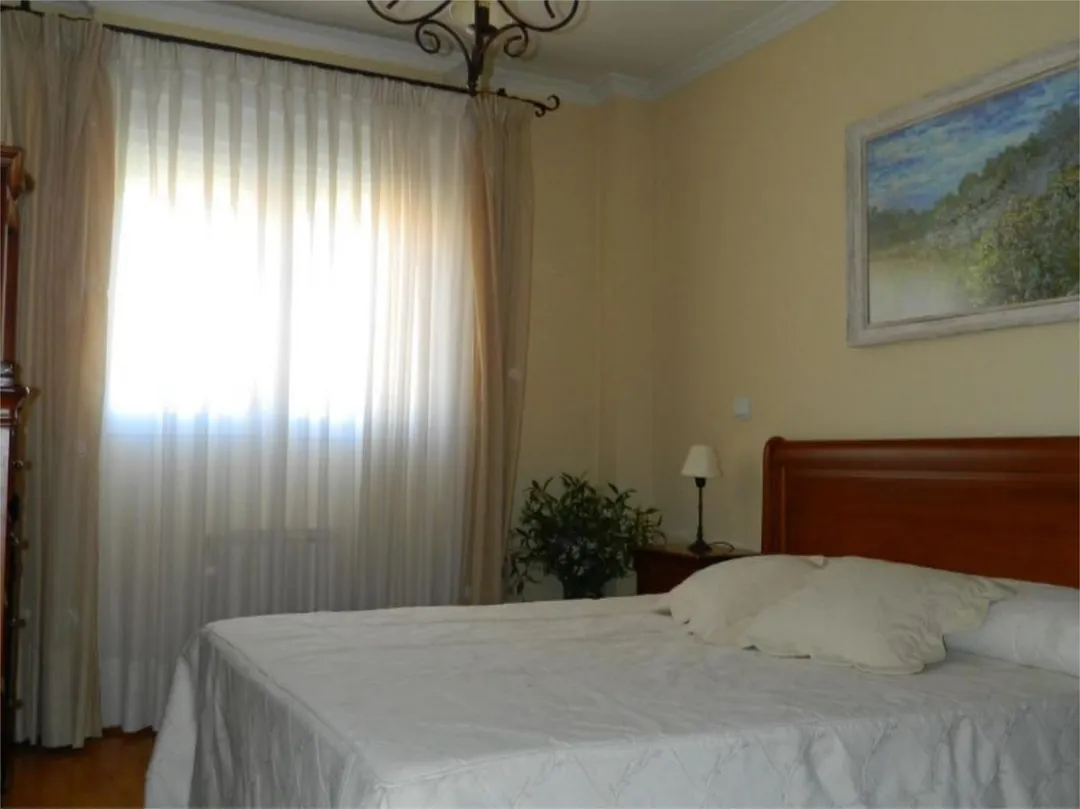 Piso en  Calle de los Cuarteles 65 - Foto 4