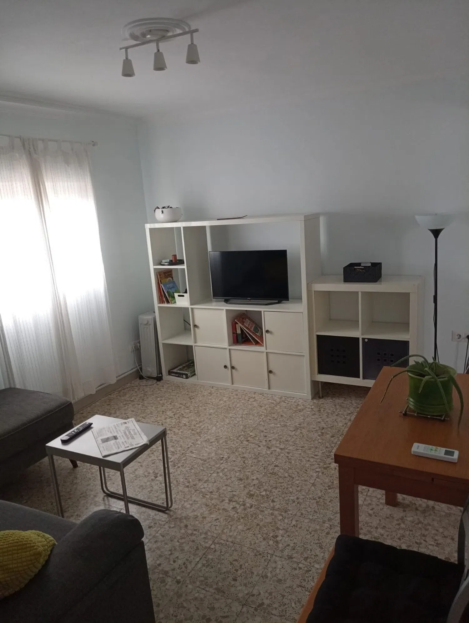 Piso en calle Cereza, 6