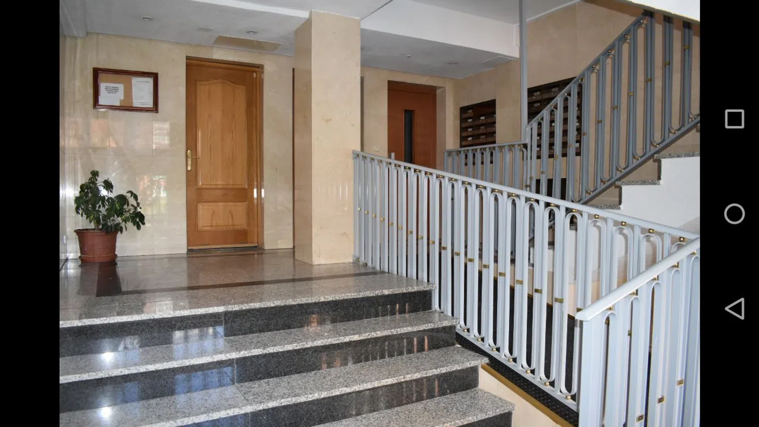 Piso en calle de Tembleque, 100 -150 Urb. Los Sauces - Foto 1