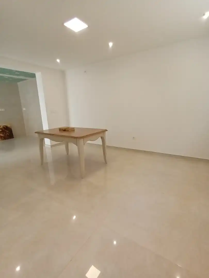 Planta baja en  Calle Avenida de América 2 - Foto 21
