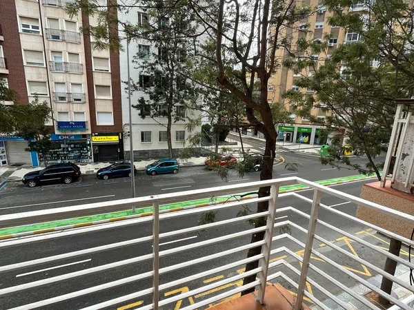 Piso en Calle Ángel Bruna, 36, Ensanche - Foto 1
