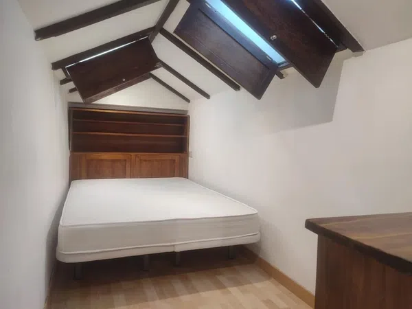 Dúplex en calle de Vallehermoso, 104