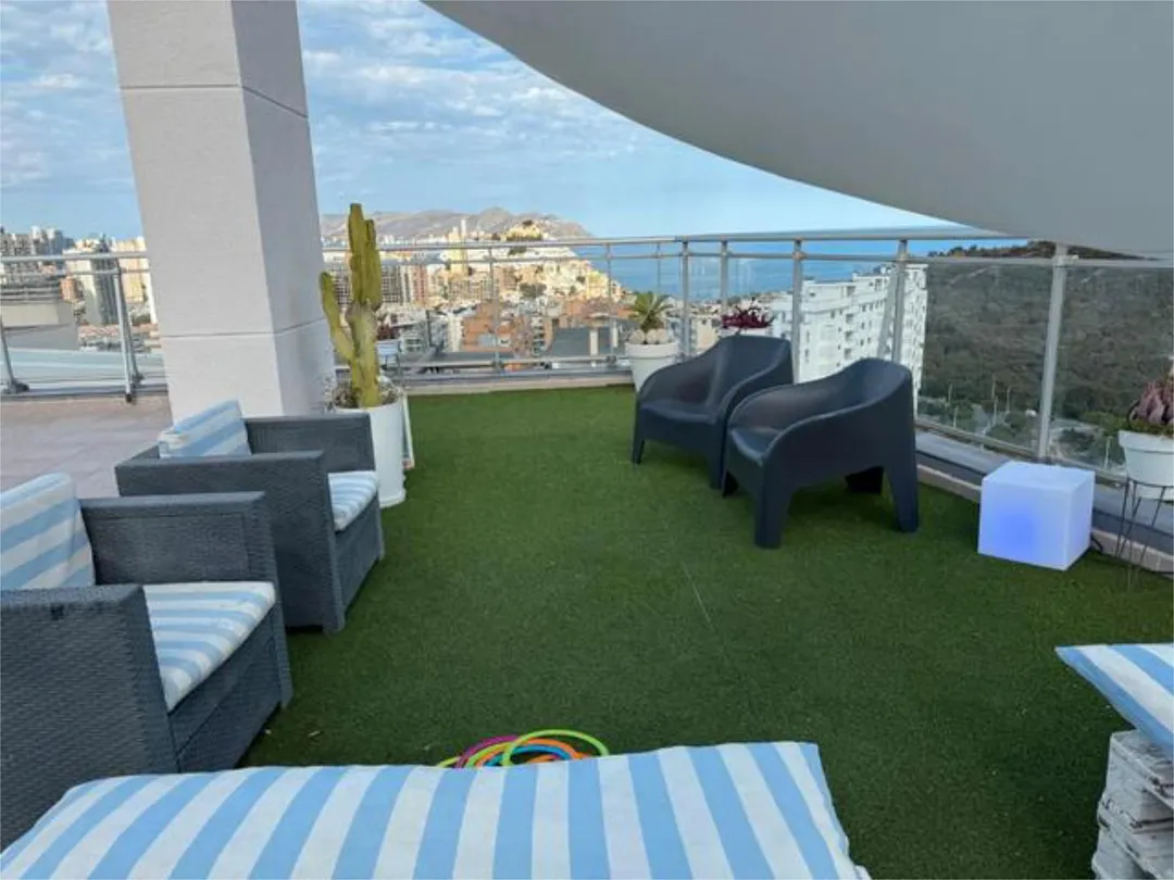 Ático en Cala Villajoyosa - Foto 1