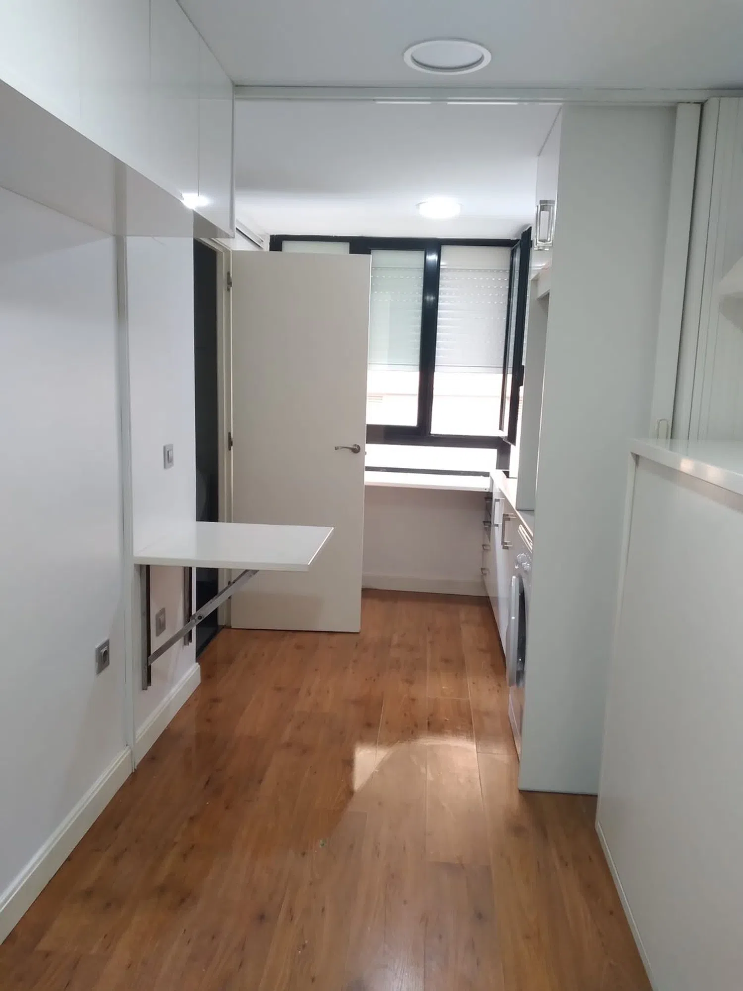 Estudio en calle dels Comtes d'Urgell, 4 - Foto 8