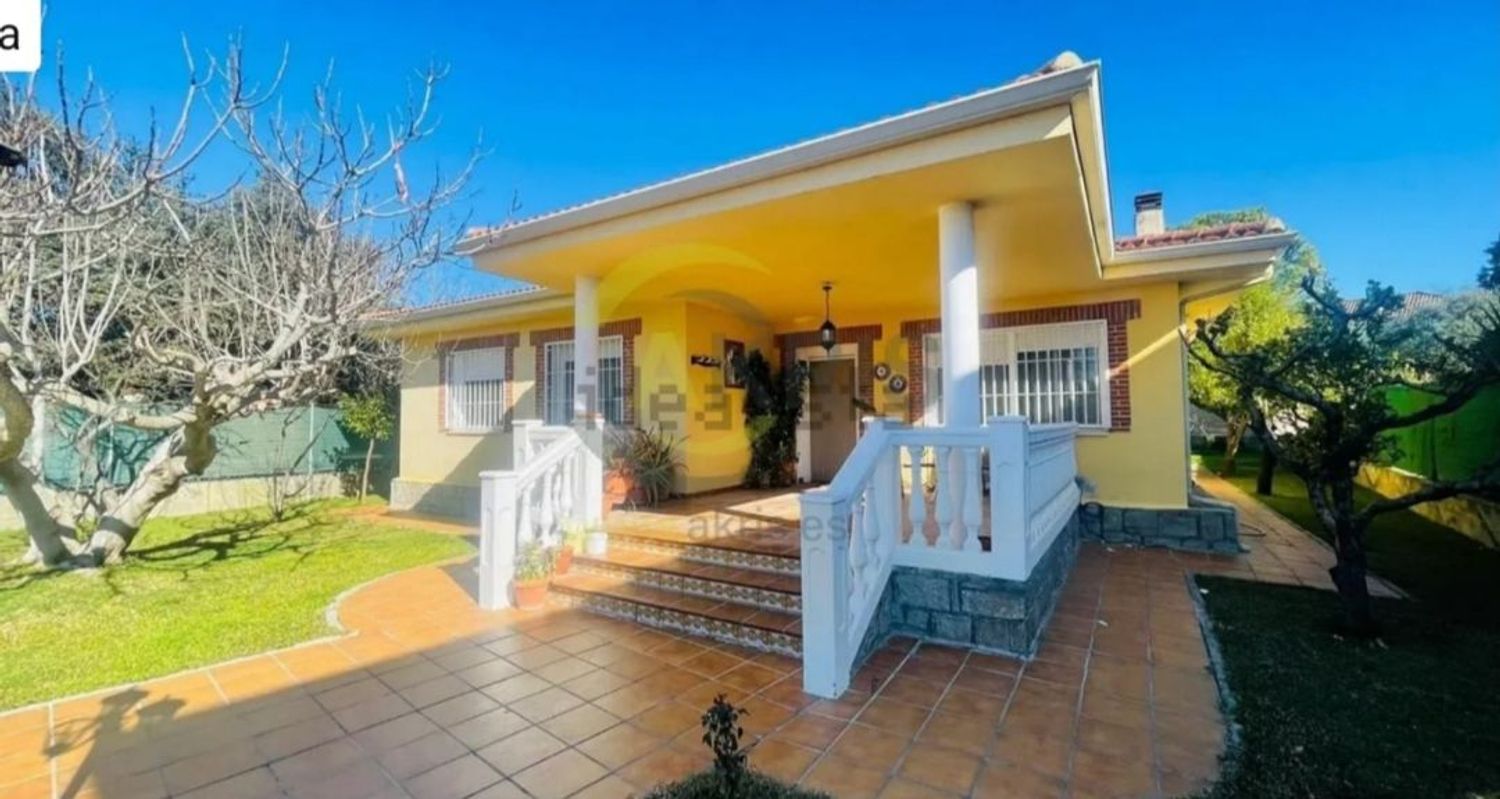 Casa o chalet independiente en Calle Lago, 111 - Foto 3