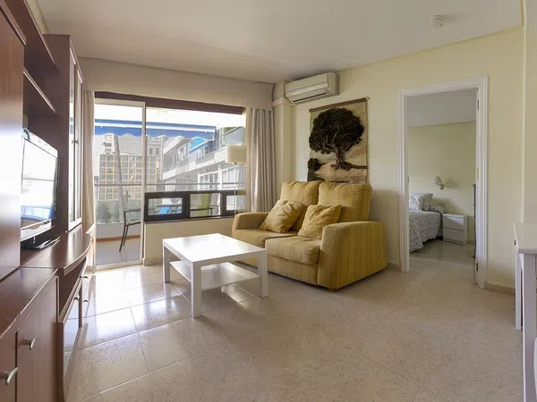 Piso en Maestra Ángeles Aspiazu, 3, Zona Puerto Deportivo, Zona Puerto Deportivo - Foto 3