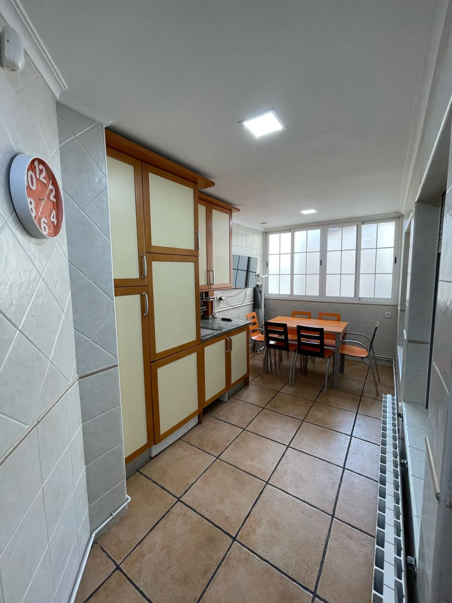 Piso en avenida Benito Perez Galdos, 26 28 - Foto 4