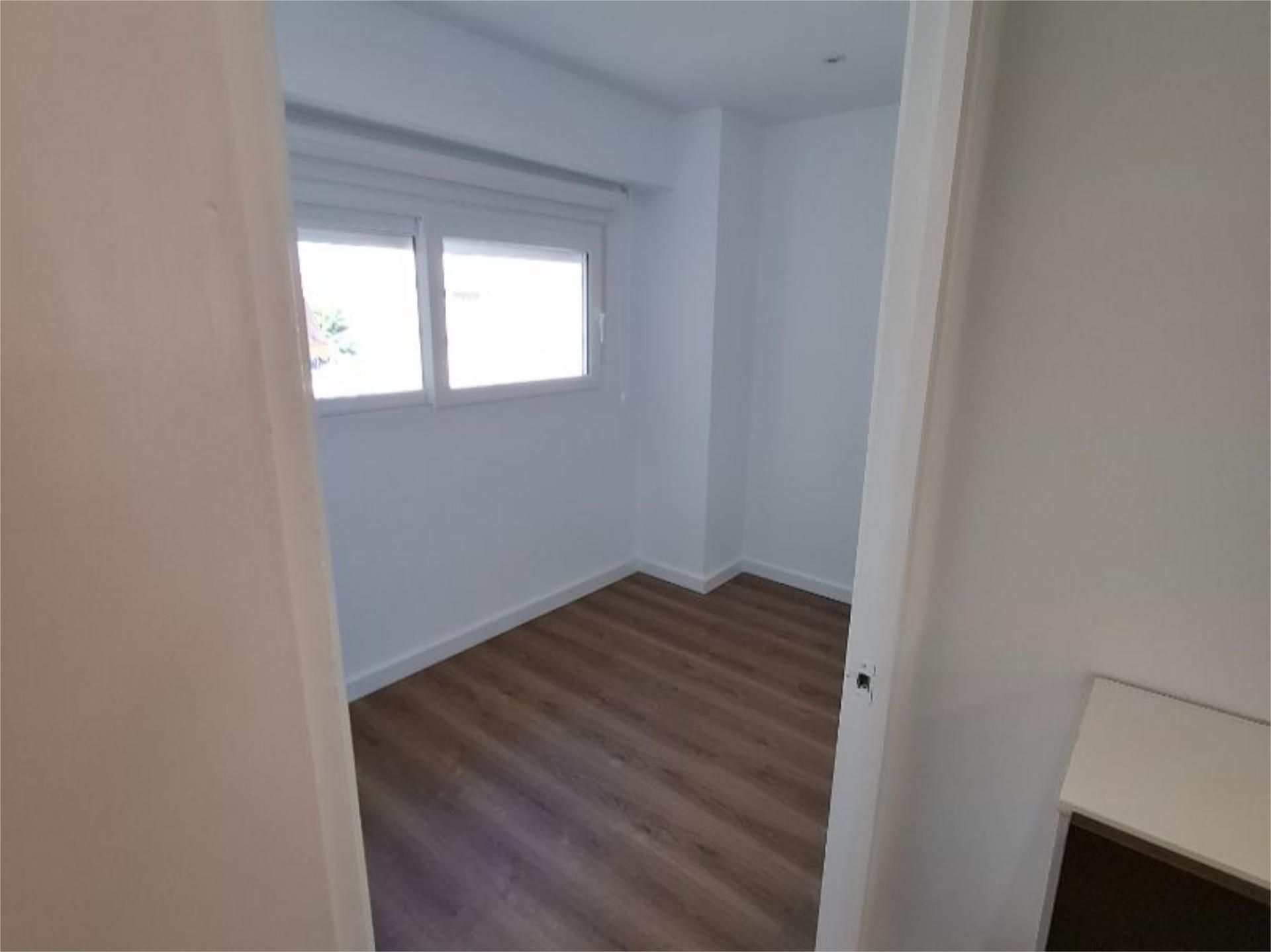 Piso en  Carrer del Pintor Vilar 4 - Foto 12