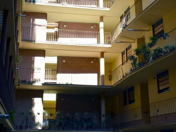 Piso en calle de Embajadores, 37