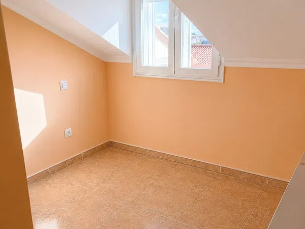 Ático en Calle Agustín Rodríguez Sahagún, 23, Universidad, Universidad - Foto 2
