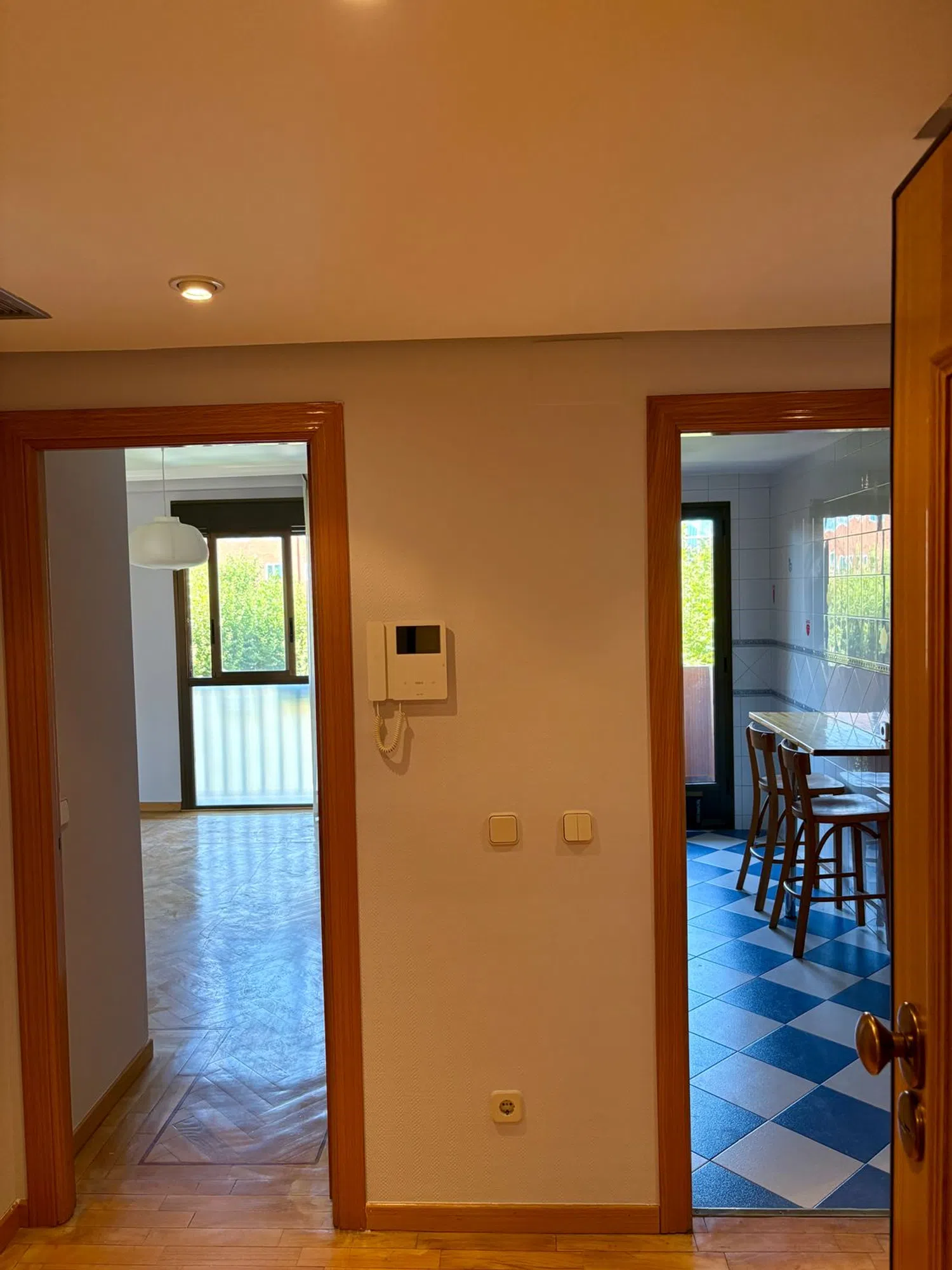 Piso en calle Bustamante, 33 - Foto 2