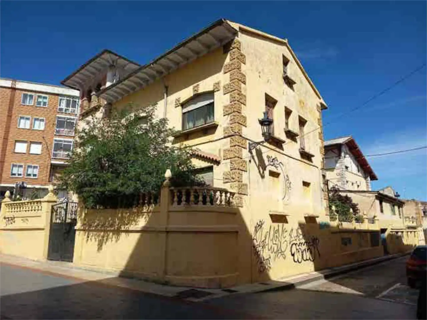 Casa adosada en Briviesca - Foto 2