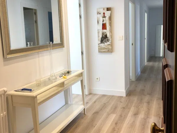 Piso en calle Recogida, 58