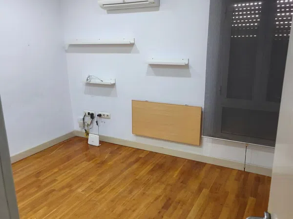 Piso en avenida de Carlos III, 9 - Foto 2