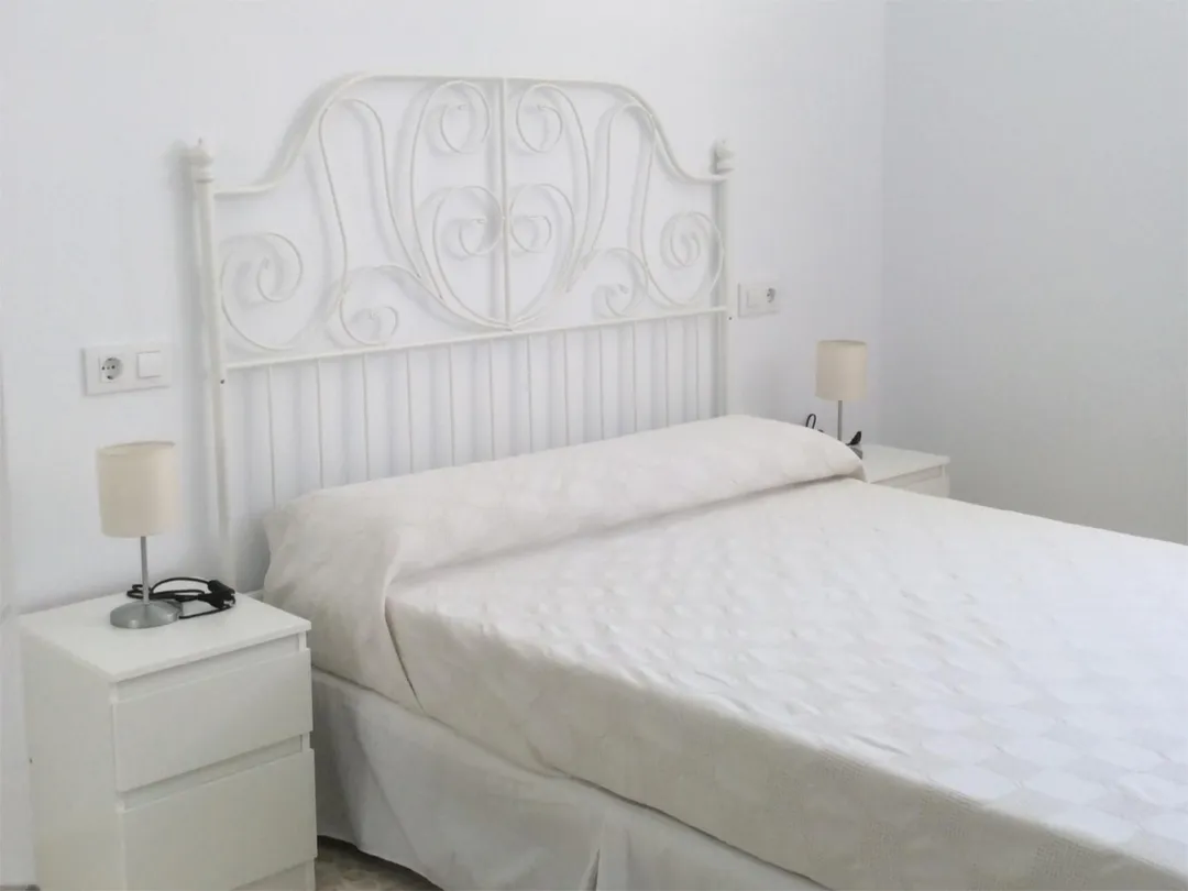 Planta baja en  Calle Clemencia Buiza 4 - Foto 6