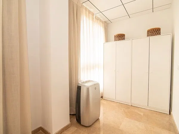 Estudio en calle Campoamor, 8 - Foto 8