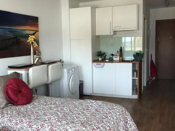 Estudio en calle Campillos, 4 -6