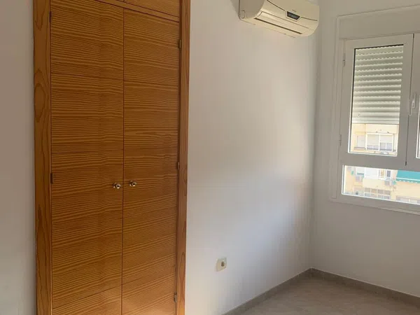 Piso en Calle Juan de Canderrera, 3, El Molinillo - Capuchinos - Foto 10