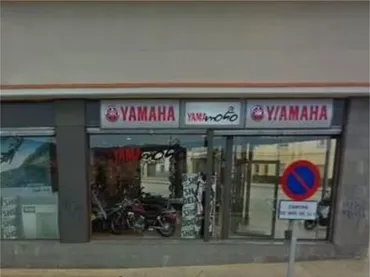 Local comercial en  Avinguda de Béjar 1 - Foto 2