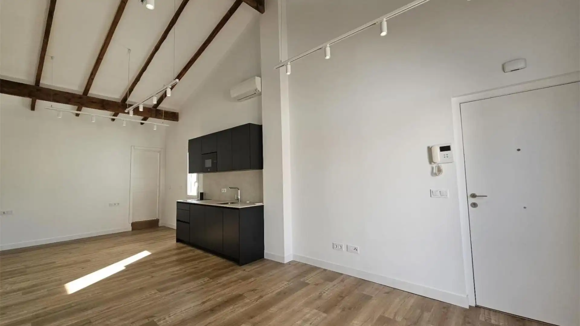 Piso en  Carrer de Vicent Brull 88 - Foto 7