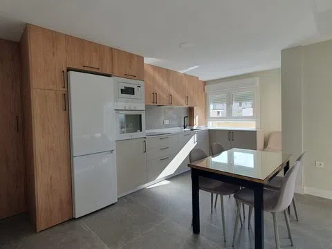 Piso en avenida Antonio Hurtado, 5 a