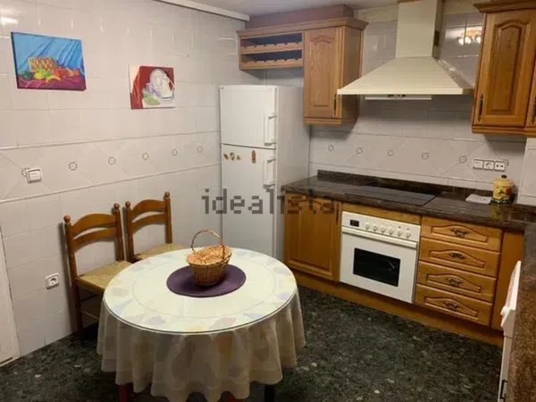 Piso en calle Villena, 1