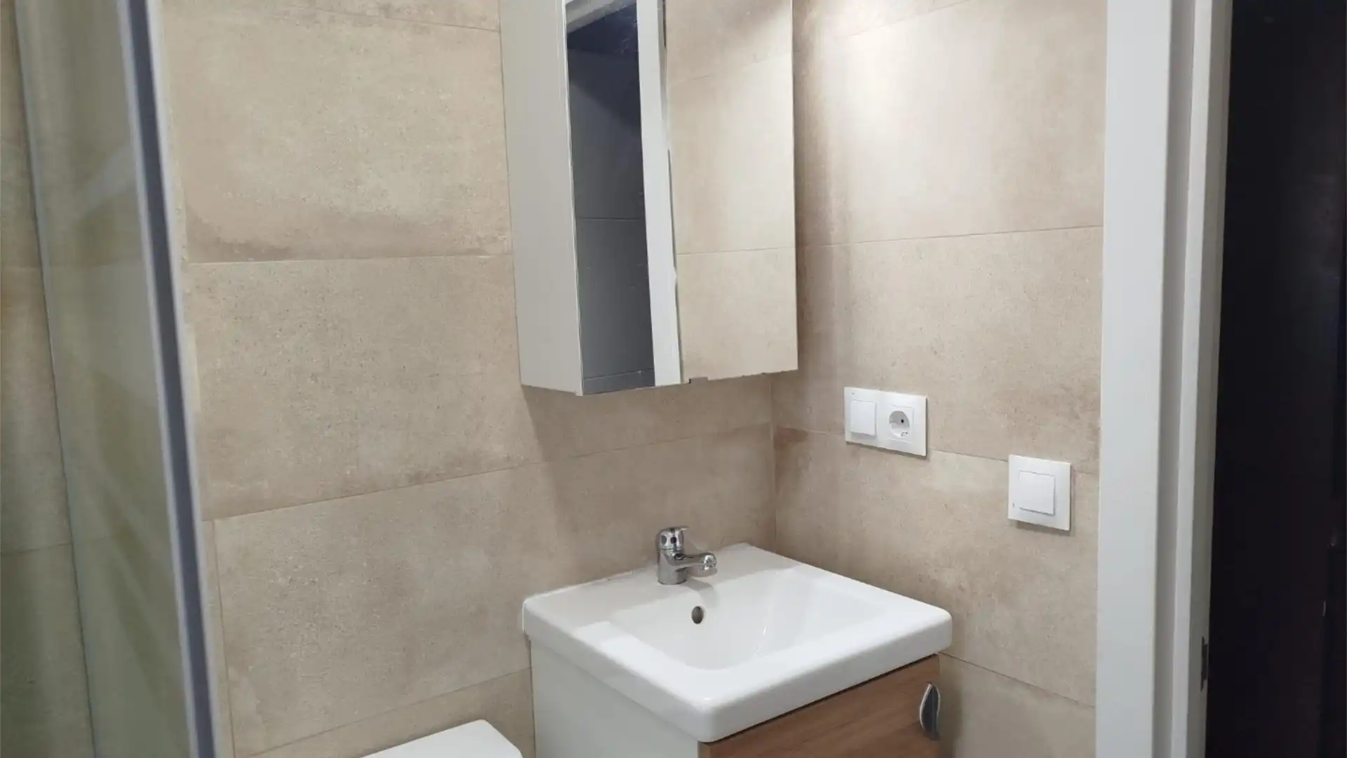 Piso en  Calle Periodista Eduardo León 4 - Foto 10