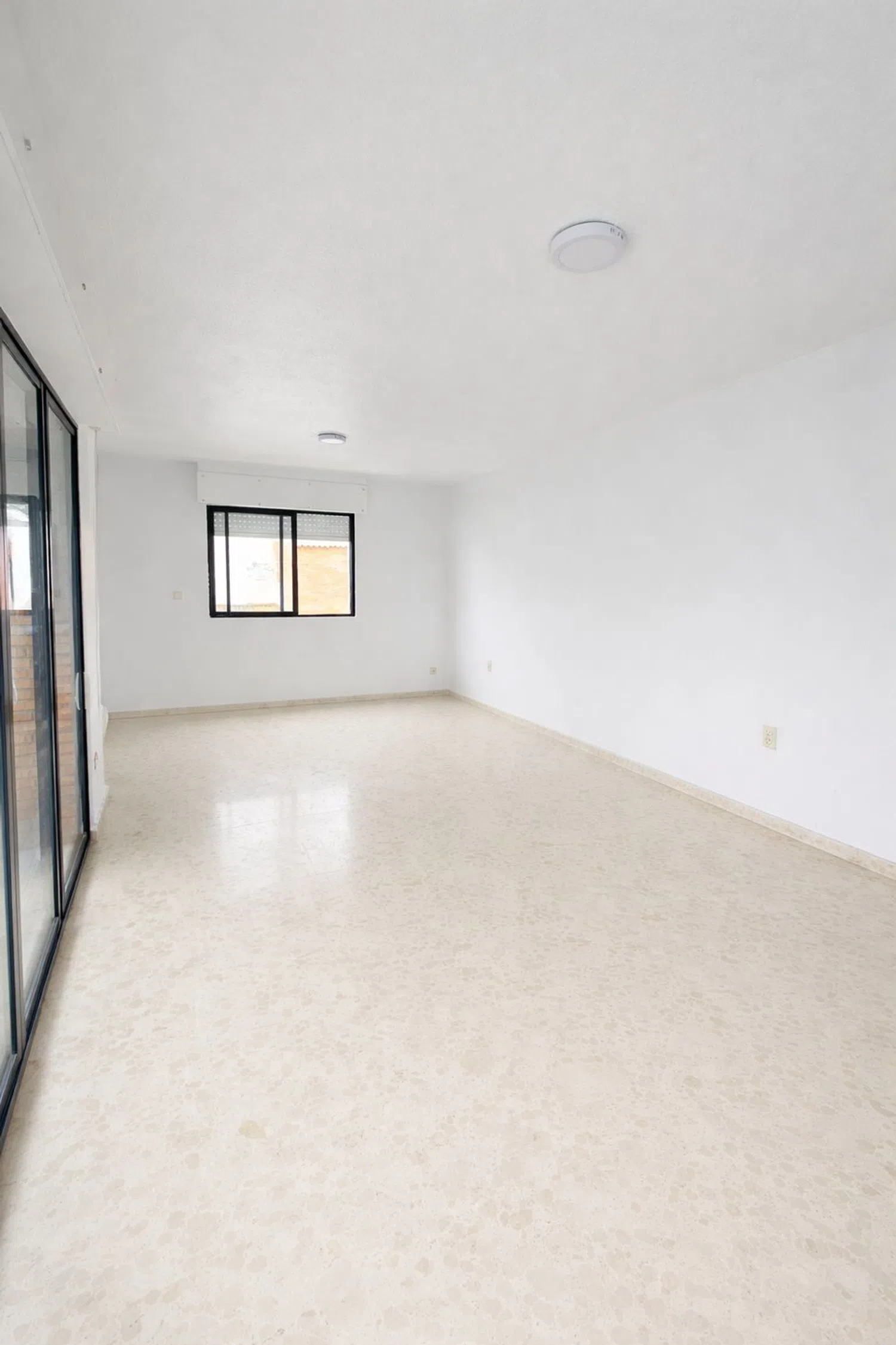 Piso en avenida Primero de Mayo, 10 - Foto 2