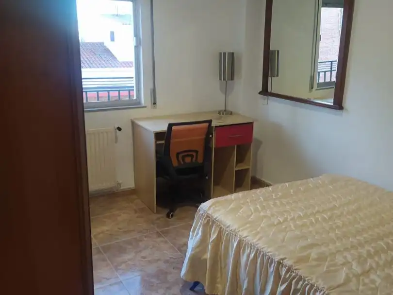 Piso en  Calle del Doctor Gómez Ulla 26 - Foto 8