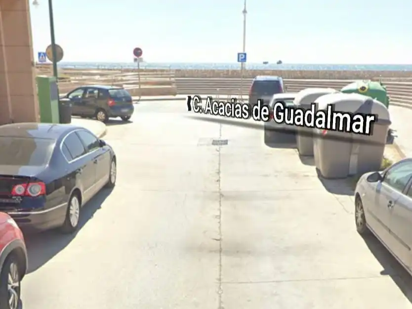 Casa adosada en  Calle Acacias de Guadalmar 55 - Foto 11