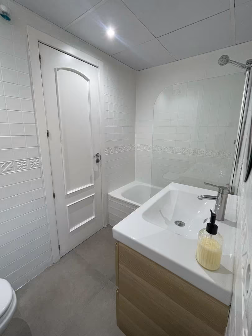 Piso en  Avenida Cañito Bazán Local - Foto 15