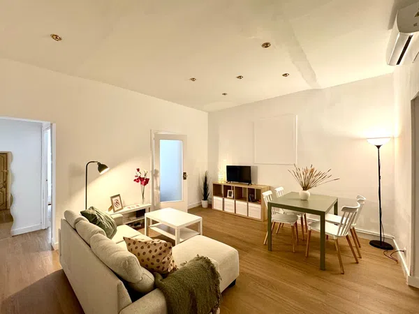 Piso en calle del Mesón de Paredes, 10 - Foto 6