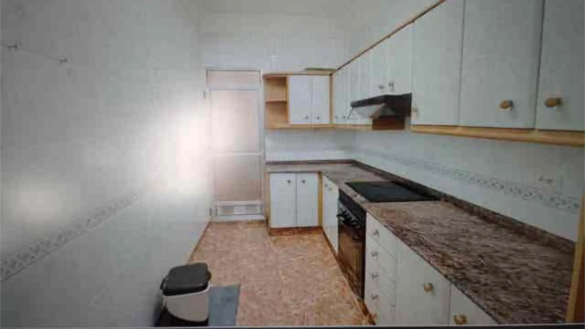 Piso en Avenida del Puerto - Foto 8