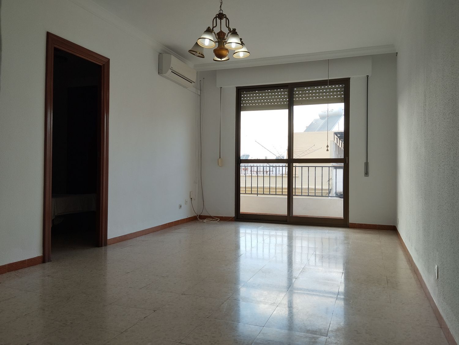 Piso en Coria del Río - Foto 1