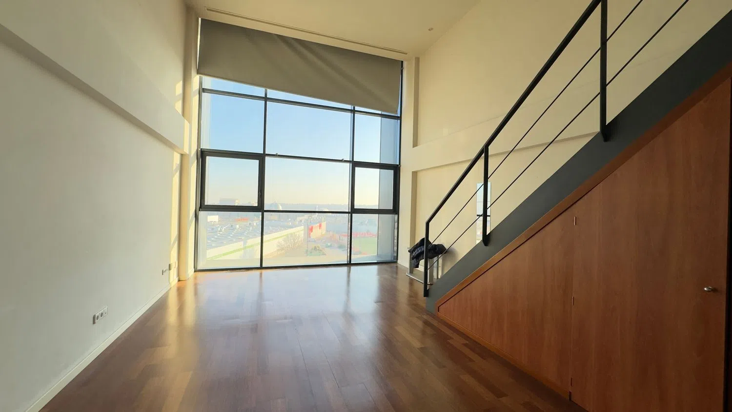 Estudio en avenida del Cerro del Águila, 10 - Foto 1