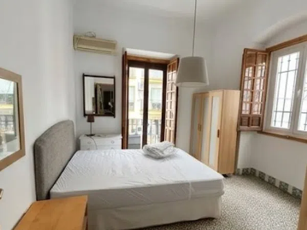 Piso en calle Feria, 164 - Foto 1