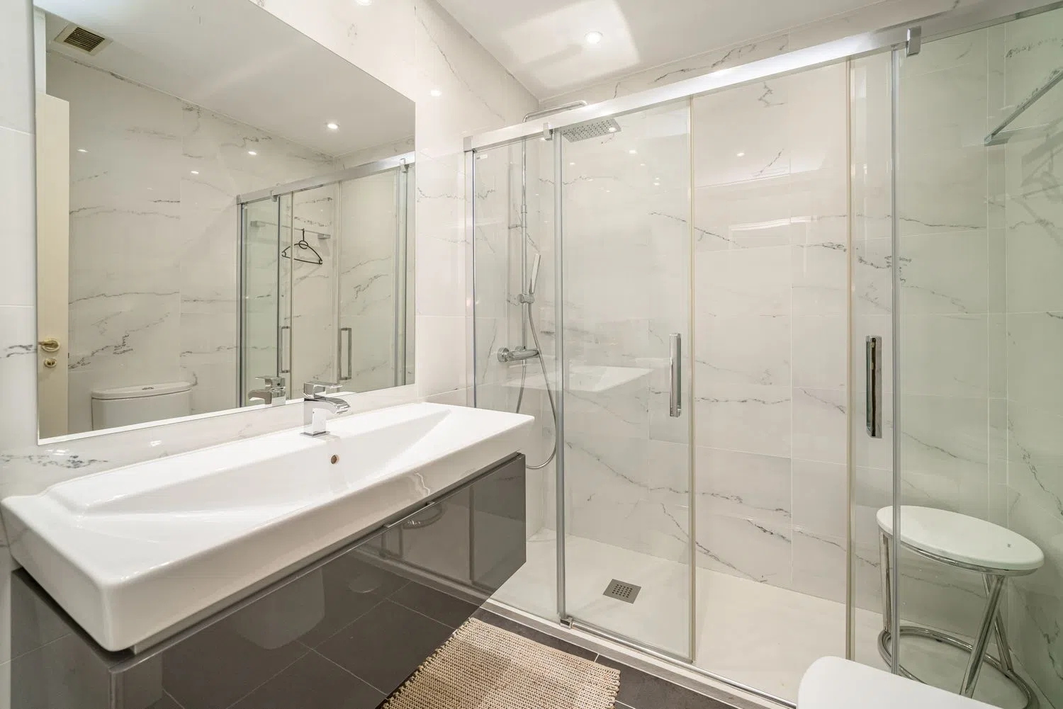 Piso en Urb. si Barrio Conde Orgaz-Piovera - Foto 13