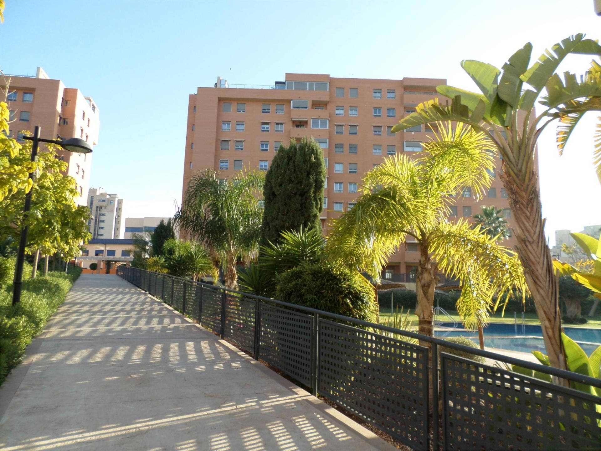 Piso en  Carrer Periodista Asuncion Valdes 3 - Foto 7